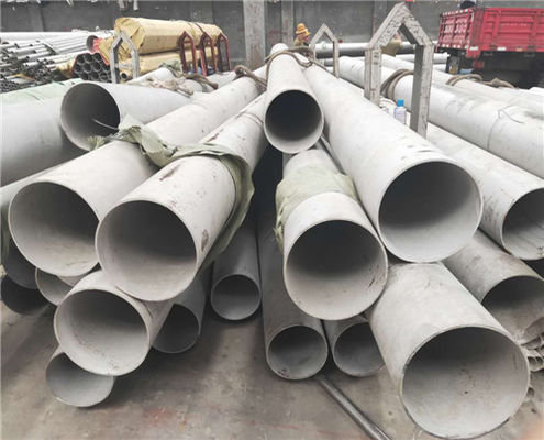 ASTM 4135 이음새가 없는 상간인발관 10.0 밀리미터 불순물 고압 보일러관