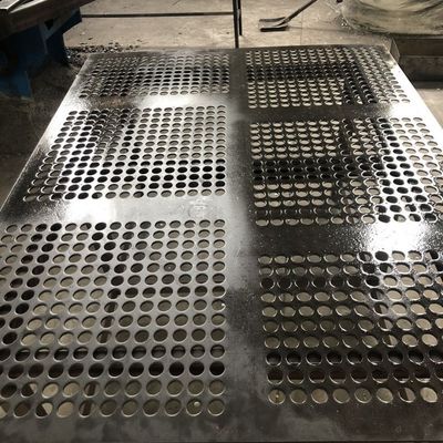 ASTM SS304H SS 강철판 3 밀리미터 추운 굴려진 라운드 홀 천공된 시트 AISI